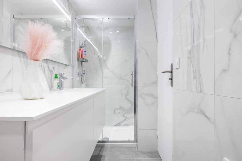 Superbe Appartement 8 Personnes #5 Asnières Екстериор снимка
